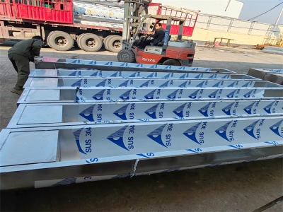 牛場恒溫飲水槽底部出現(xiàn)沉淀物堆積，難以清理，還會(huì)影響恒溫效果，有效的清理方法